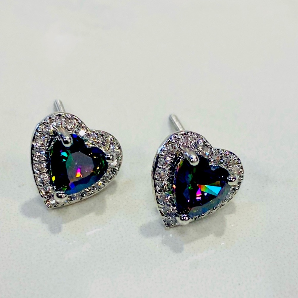 Demure Rainbow crystal heart earrings